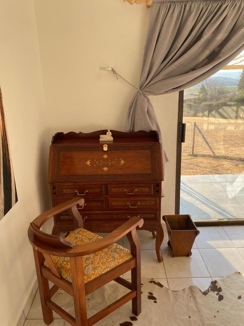 Sani Pass View Cottage Himeville Buitenkant foto