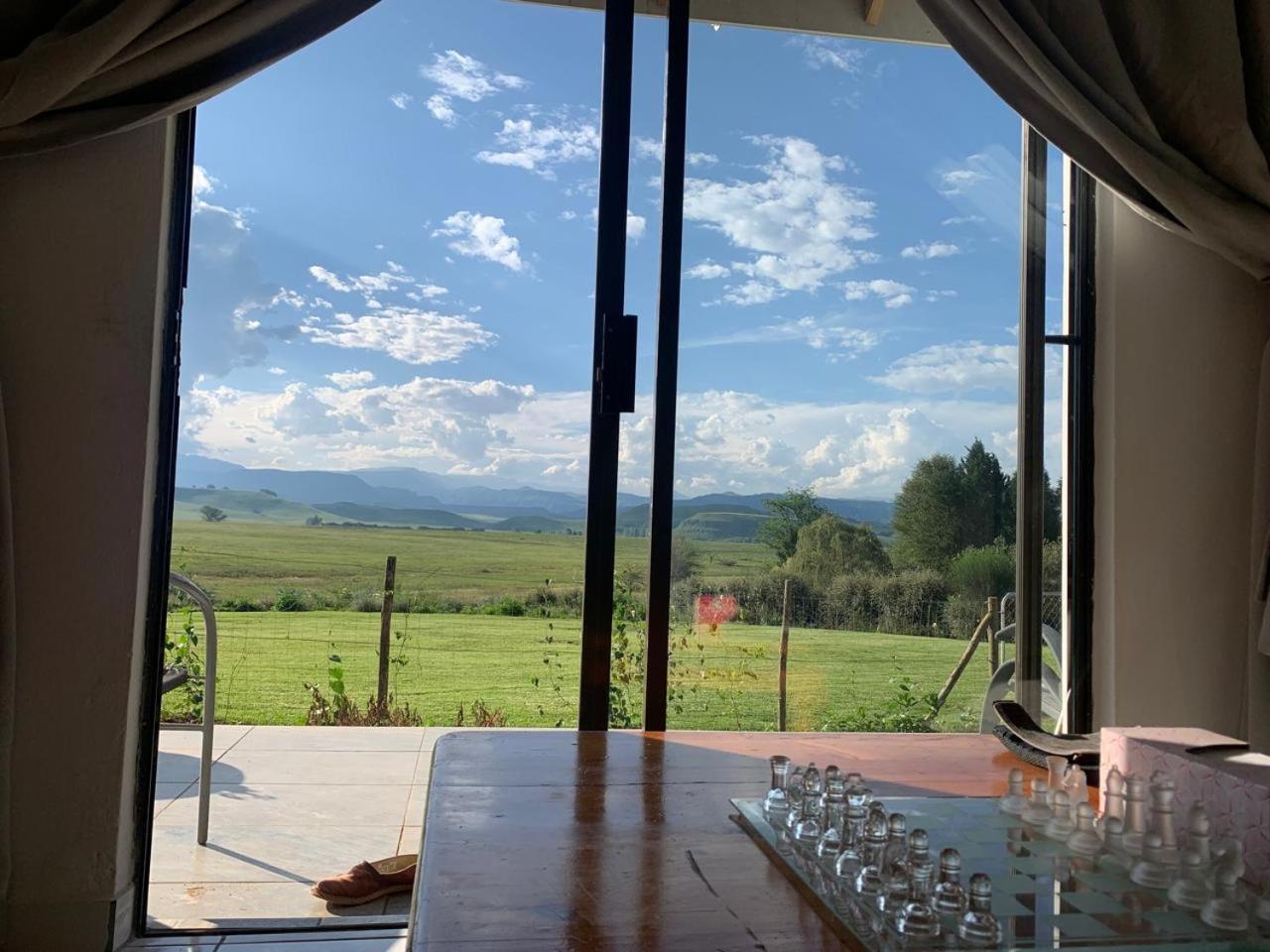 Sani Pass View Cottage Himeville Buitenkant foto